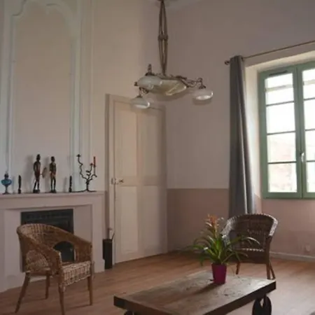 Ancienne Abbaye De Camargue *